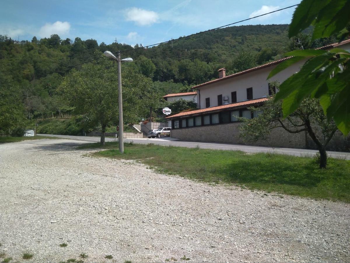 Gostisce Oddih Hotel Solkan Bagian luar foto