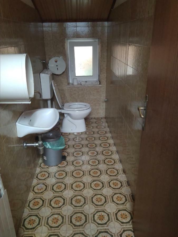 Gostisce Oddih Hotel Solkan Bagian luar foto